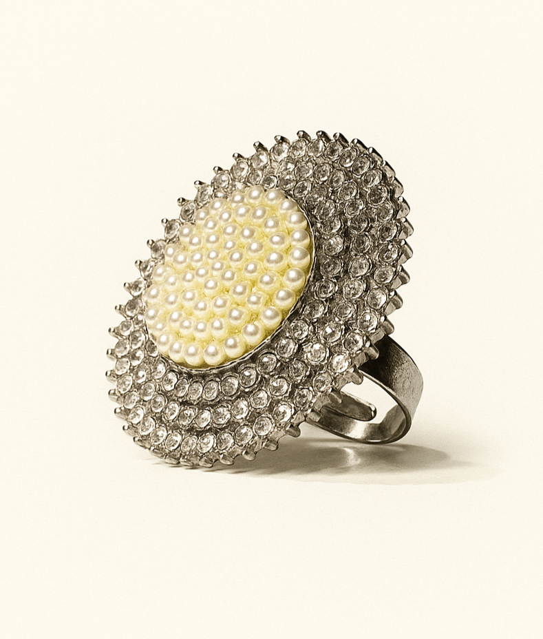 Royal Bloom Pearl Statement Ring - Image 2